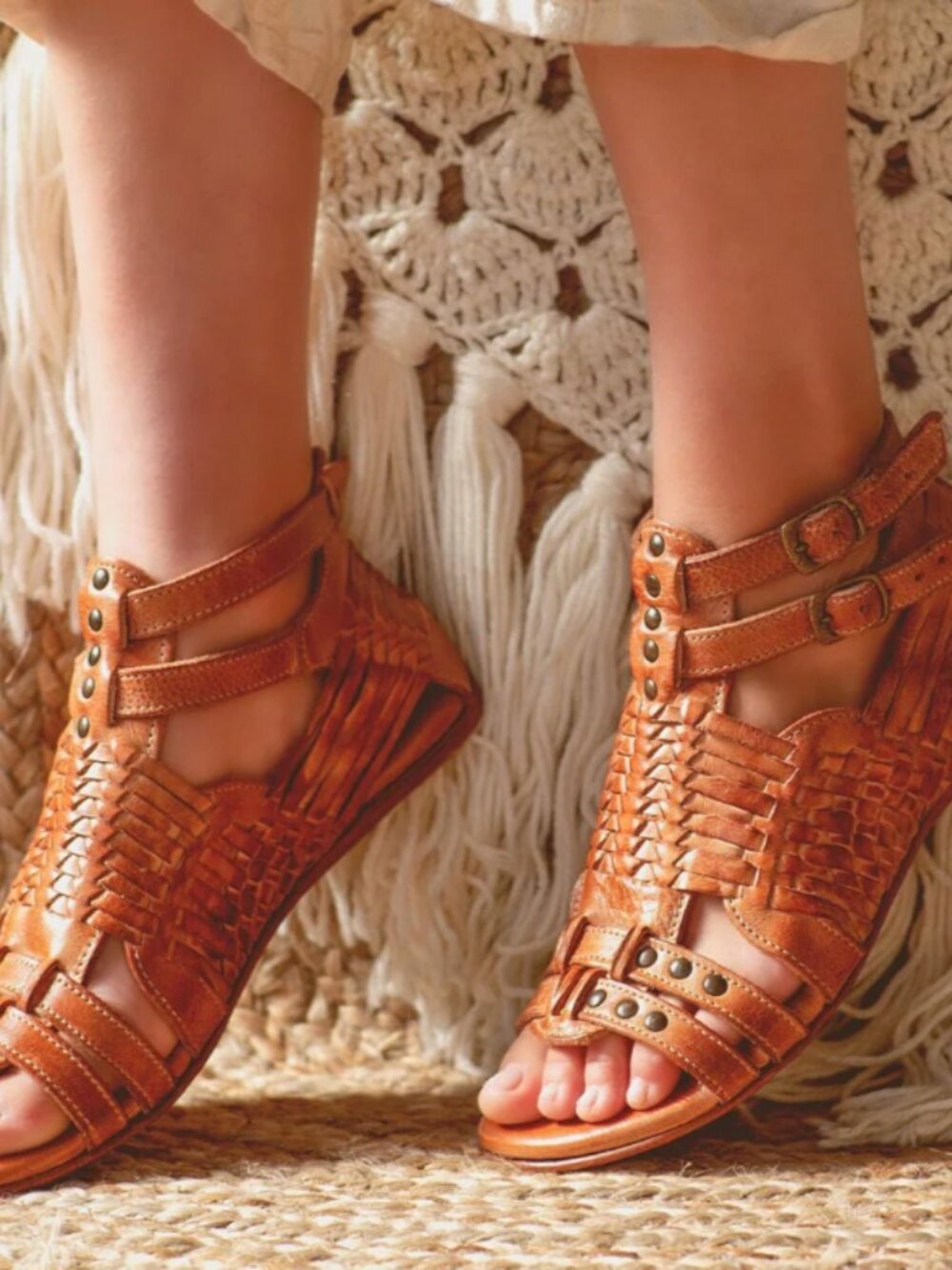 Bed|Stu Claire III Sandals Size 8 Tan Woven Studded Leather Huarache